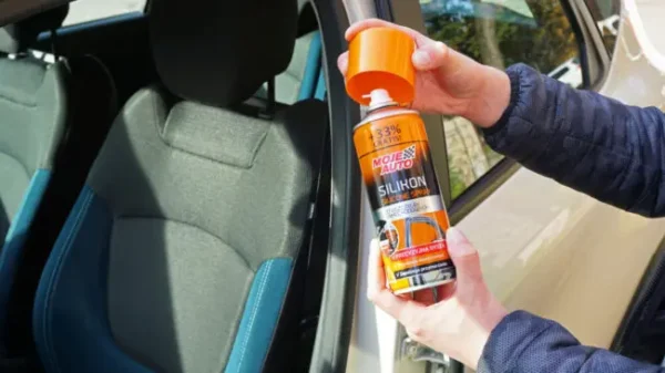 Moje Auto Silikoonsprei autotihenditele 400ml