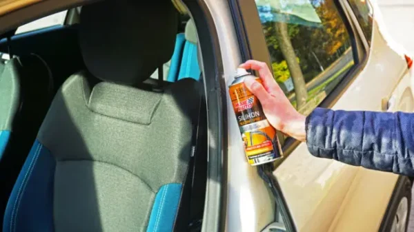Moje Auto Silikoonsprei autotihenditele 400ml